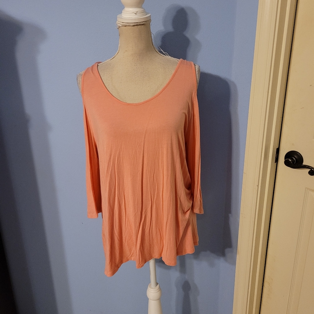 Zenana Outfitters Large Womens Top